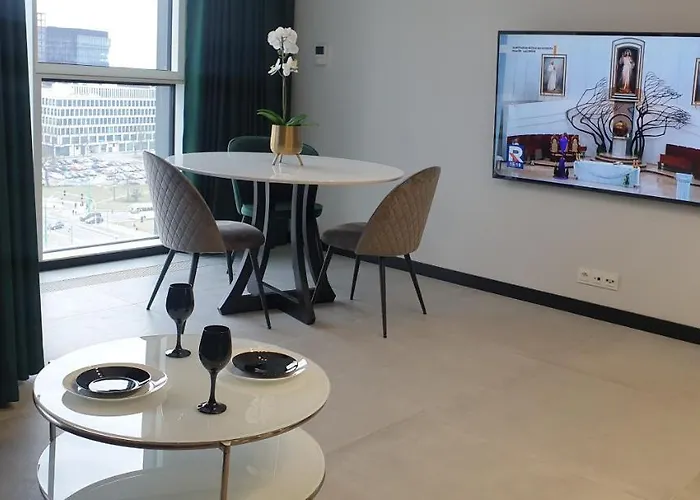 Towarowa Milionowa 39 Check-in 24 H アパート ポズナン