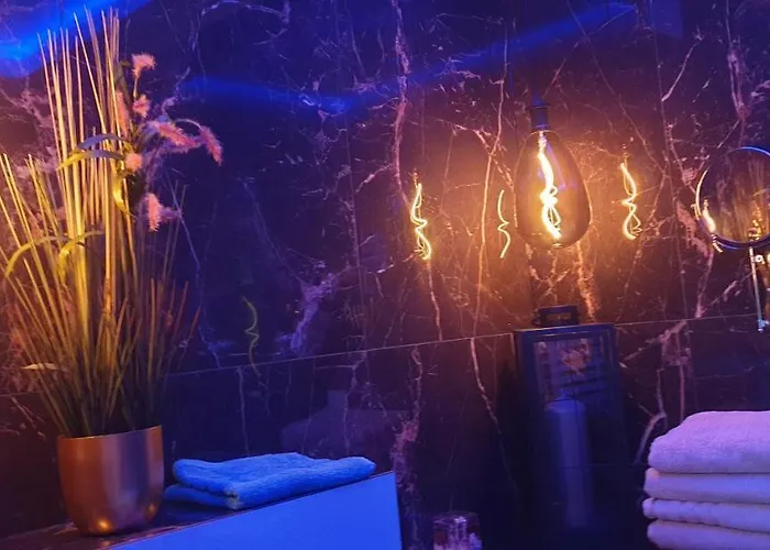 Towarowa Milionowa 39 Check-in 24 H 公寓